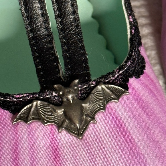 Hot Chocolaticas “Lily” T-strap heels; “Lily”; New with box; size 10.5 - Picture 8 of 9